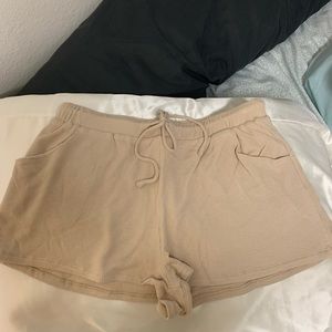 Urban. Daizy lounge shorts